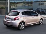 Peugeot 208 5-Door 2012 года